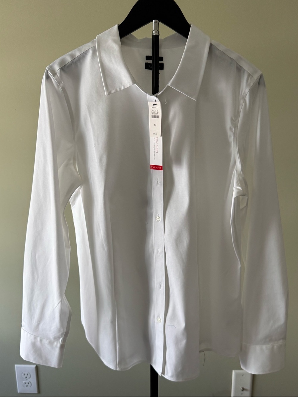 NWT TALBOTS Classic White Button-Down Blouse SZ 14 (21" P2P)